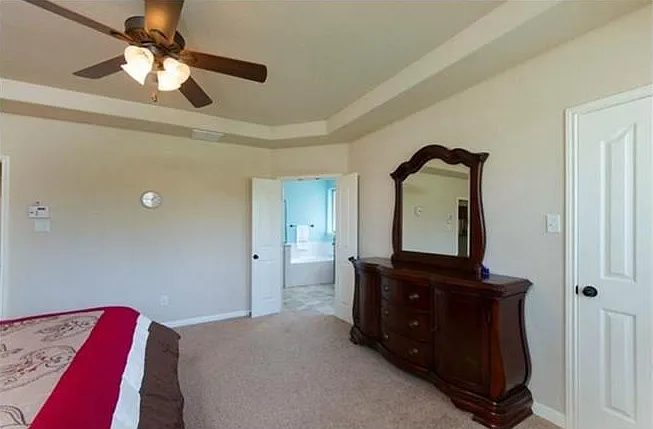Bedroom 1 (Master)