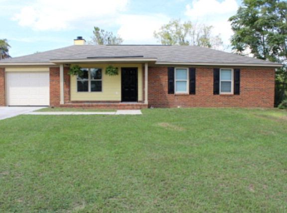 2nd image of 2329 Richwood Dr