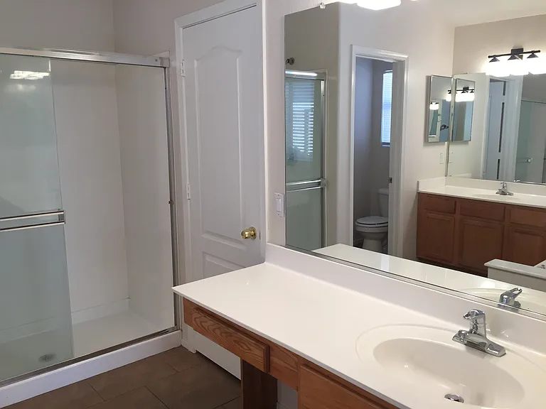 9323 W Harmony Ln — Photo 5
