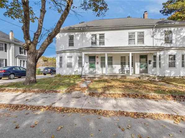 31 Sunset Ave Unit 1D, West Warwick, RI 02893