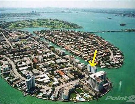 3rd image of 10300 W Bay Harbor Dr APT 2D