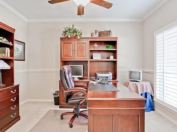 5th image of 2601 Blue Jay Ct