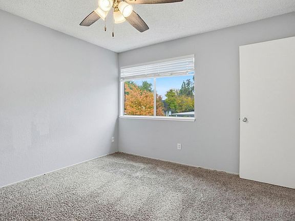 2nd image of 5805 Muldrow Rd