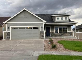 2216 Ledoux Dr, Cheyenne, WY 82007