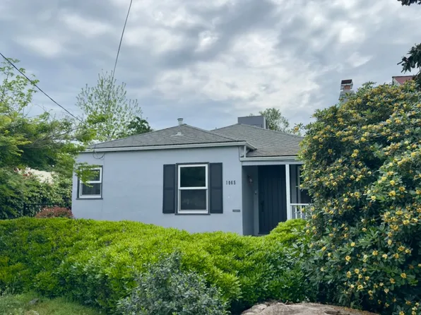 1065 48th St, Sacramento, CA 95819