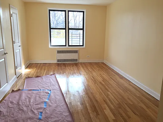 Rented by Zuz Realty | media 10