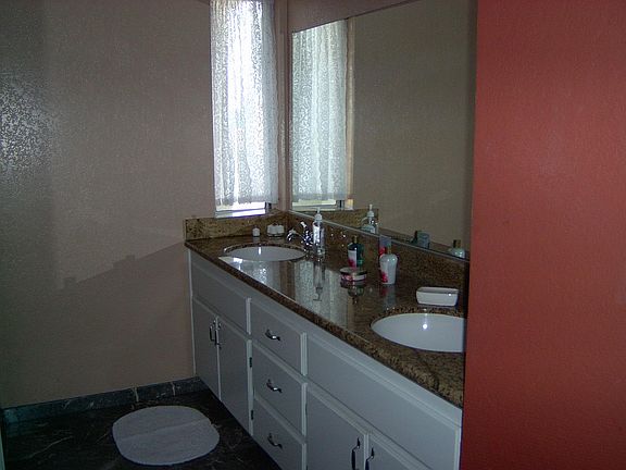 2nd image of 758 E Avenue H14