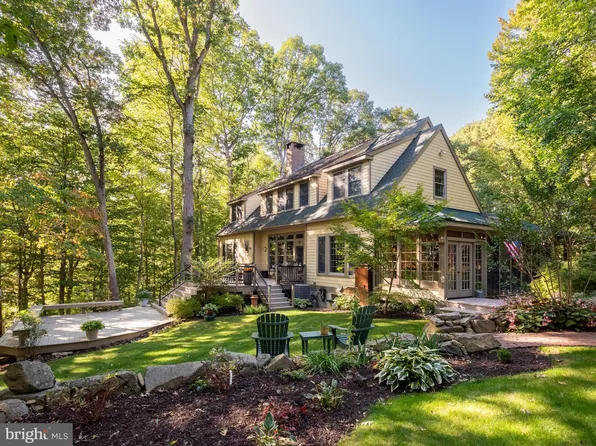 258 Bollinger Rd, Elverson, PA 19520