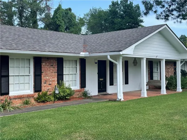 943 Nettie St, Natchitoches, LA 71457