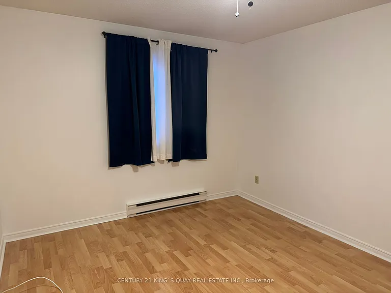 221 Park St N #211A — Photo 8