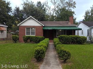 218 Goebel Ave, Savannah, GA 31404