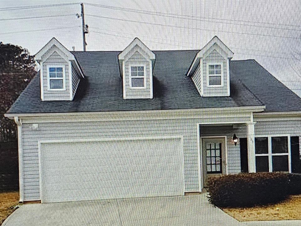 1st image of 135 Catlyn Ct