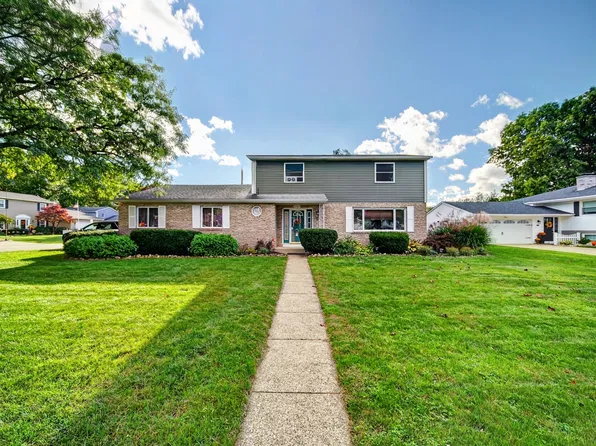 5454 Lucky Ln, Erie, PA 16509