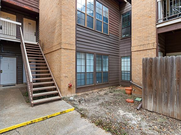 5th image of 8633 Datapoint Dr #270