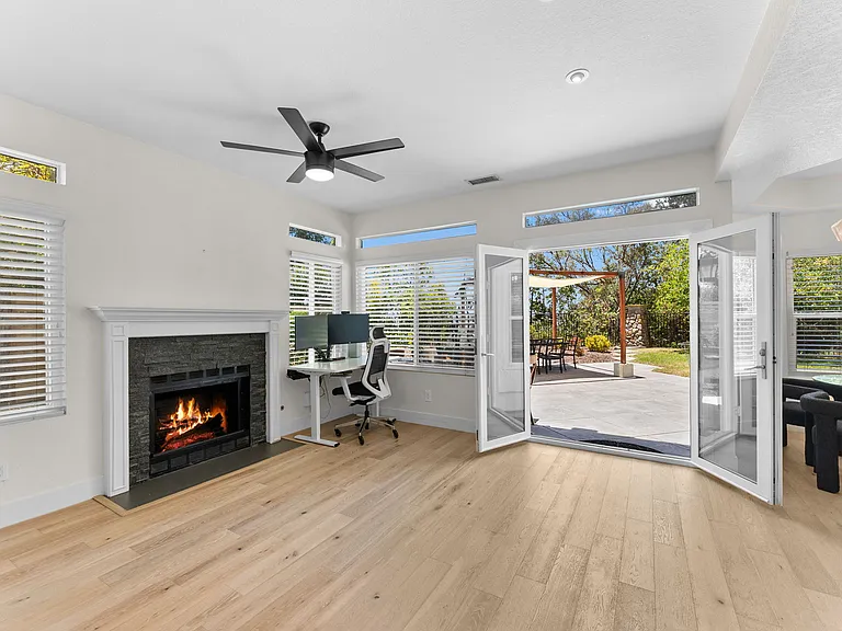 13706 Stoney Gate Pl — Photo 9