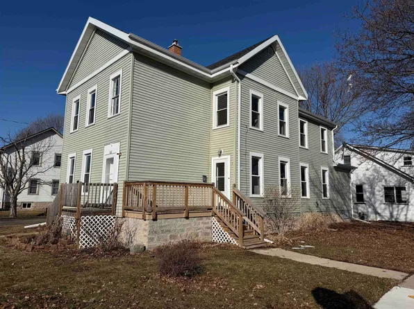 925 Minnesota St, Oshkosh, WI 54902