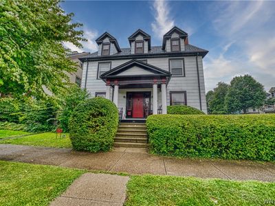 36 Dorchester Rd, Buffalo, NY, 14222
