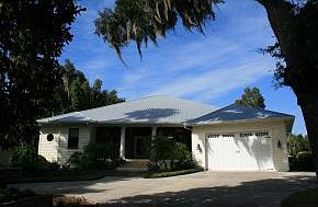 Magnificent Waterfront Home 