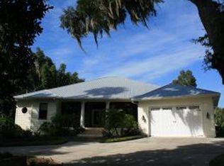 11532 N Caribee Point, Inglis, FL 34449