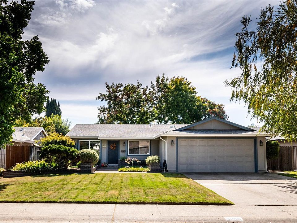 1st image of 8866 Woodman Way