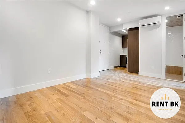 Rented by RENTBK LLC | media 5