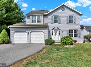 5 Tulpehocken Ct, Womelsdorf, PA 19567