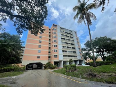 (Undisclosed Address), Lauderhill, FL, 33319