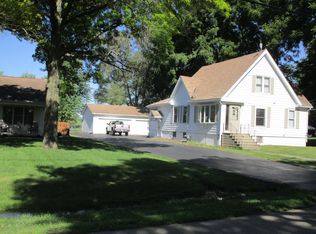 727 Castle St, Sandwich, IL 60548