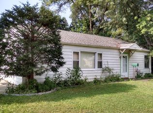 433 Grove St, Mundelein, IL
