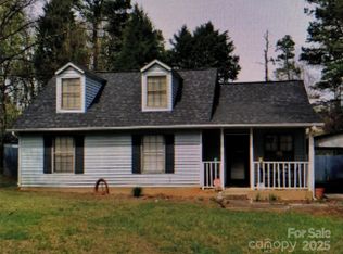 5816 Rocky Mount Ct, Charlotte, NC 28214