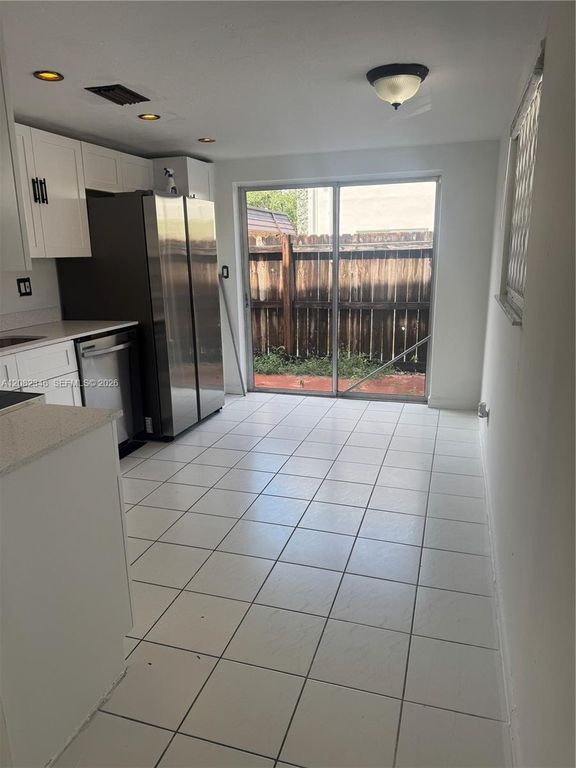 321 SW 1st Ct #K-4, photo 5