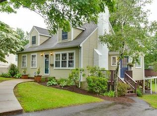 33 Hawthorne St, Westwood, MA 02090