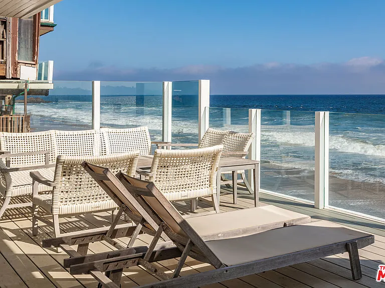 25212 Malibu Rd — Photo 9