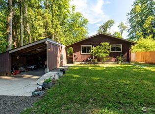 1973 Beachwood Dr, Freeland, WA 98249