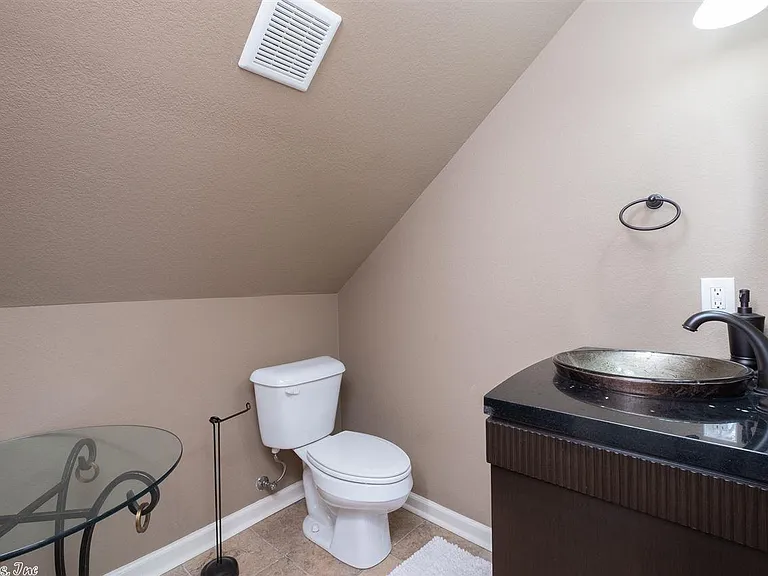 21 Kanis Creek Pl — Photo 12
