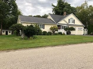 18 Huckleberry Ln, Hampton, NH 03842