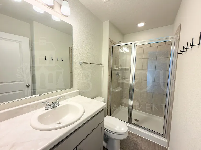 4519 Samaritan Loop — Photo 15