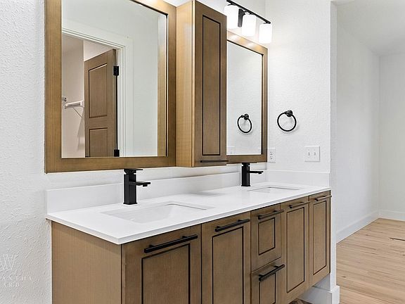 Master, double vanity (actual cabinet color as shown)