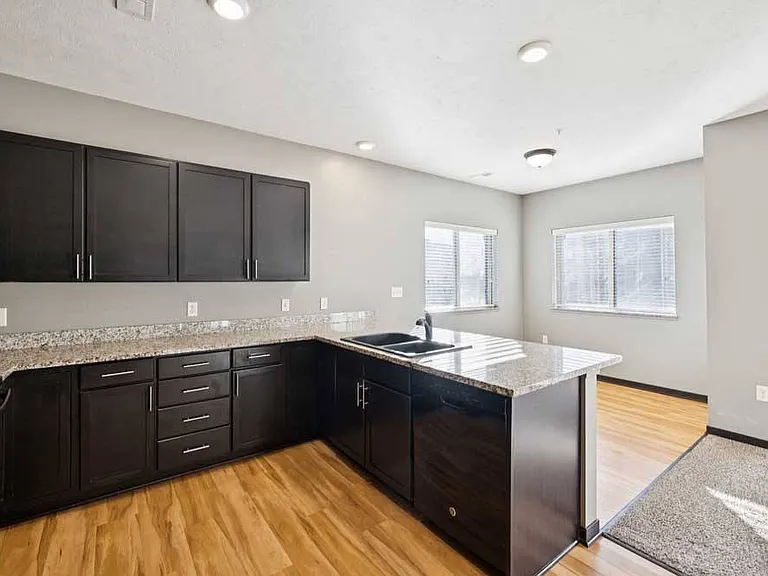 The Flats at 84 — Photo 168