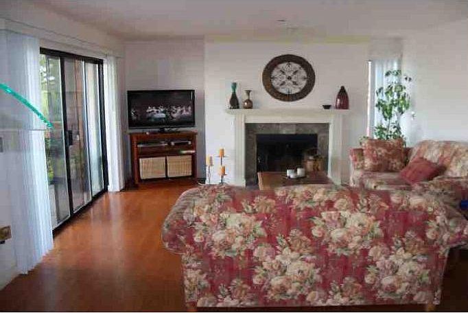 2nd image of 930 Mission Rd Unit 36