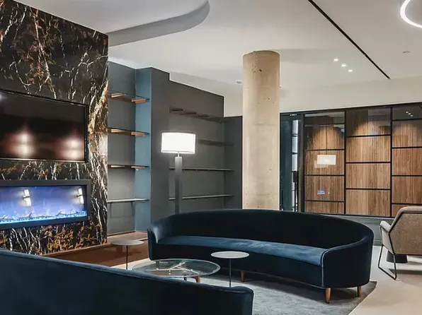 260 Gold Street image 15 of 28