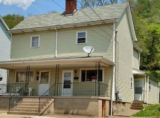 1710 Marshall St, Benwood, WV 26031