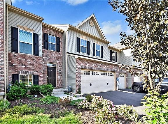 3rd image of 4474 Cottonwood Dr