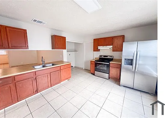 4151 Sunrise Glade Dr