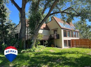 111 Big Bend Ave, Riverton, WY 82501