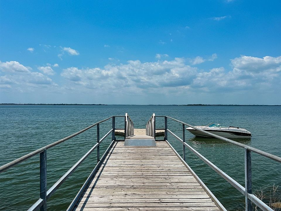 375 Meadow View Dr, Lavon, TX 75166 MLS 20362399 Zillow