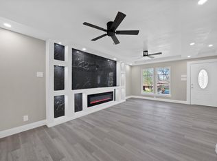 1122 Pinedale Ln, Dallas, TX 75241