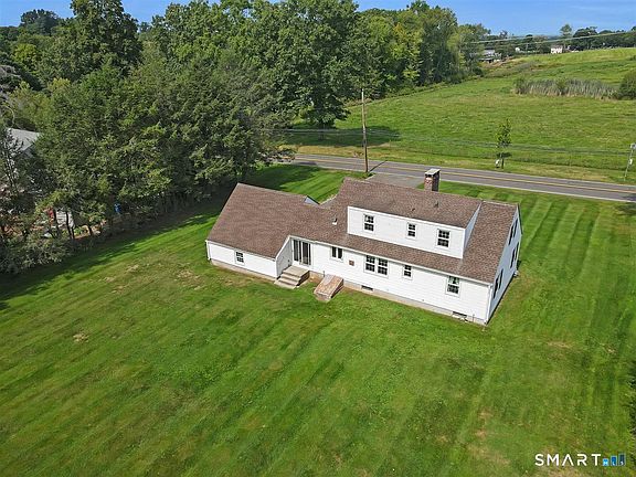 5th image of 676 Bush Hill Road