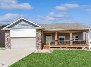 1420 Linden Cir, Adel, IA 50003