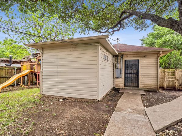 Additional property image - 802 S Montclair Ave, Dallas, TX 75208